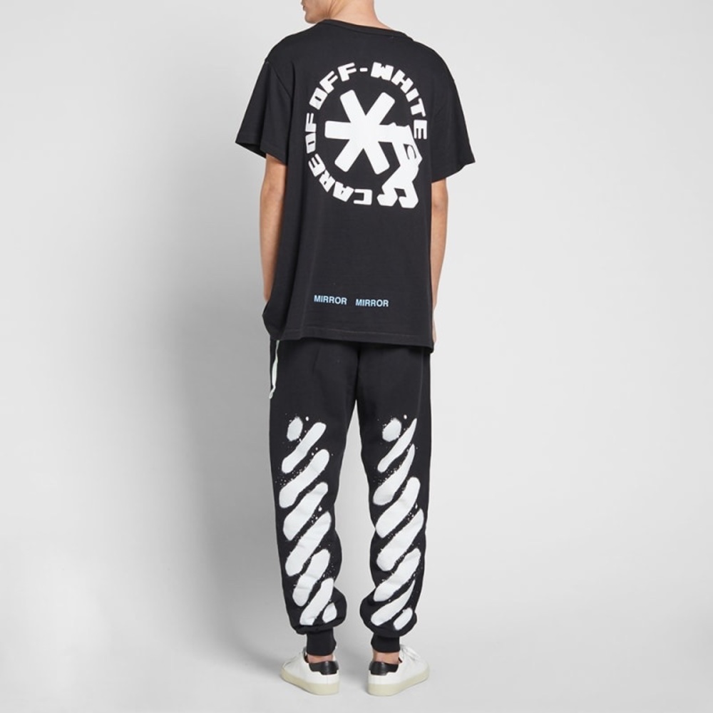 ❌Authentic❌Off-White Mirror Mirror Tee in Men’s S